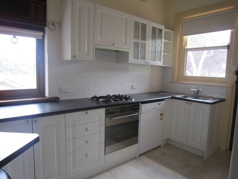 2/25 Union Rd, Surrey Hills VIC 3127