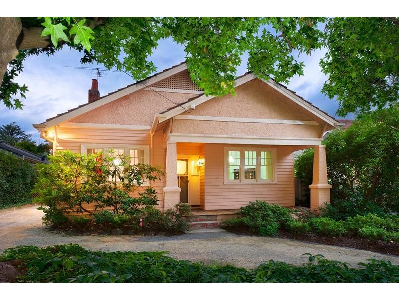 37 Durham Road, Surrey Hills VIC 3127