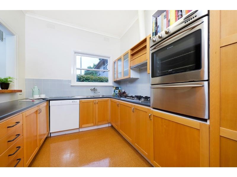 37 Durham Road, Surrey Hills VIC 3127