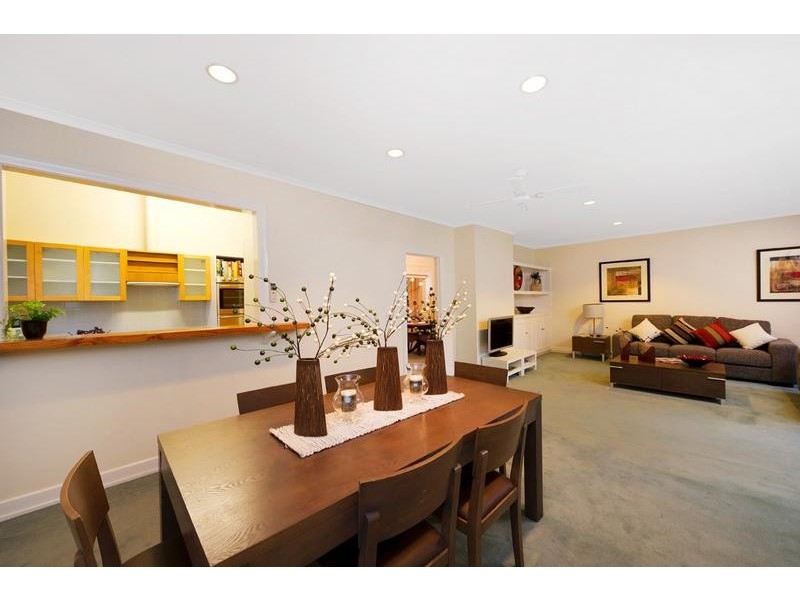 37 Durham Road, Surrey Hills VIC 3127