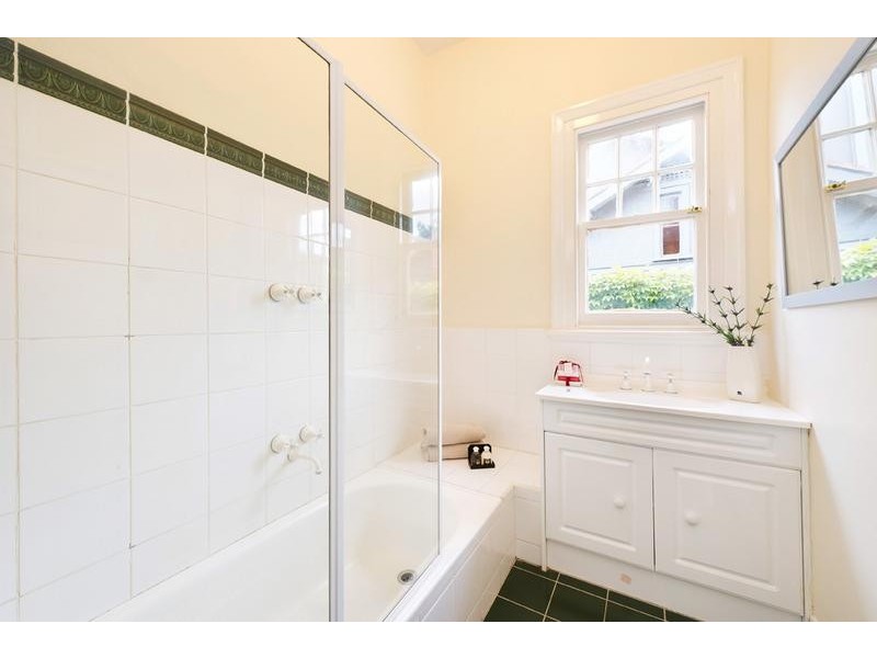 37 Durham Road, Surrey Hills VIC 3127