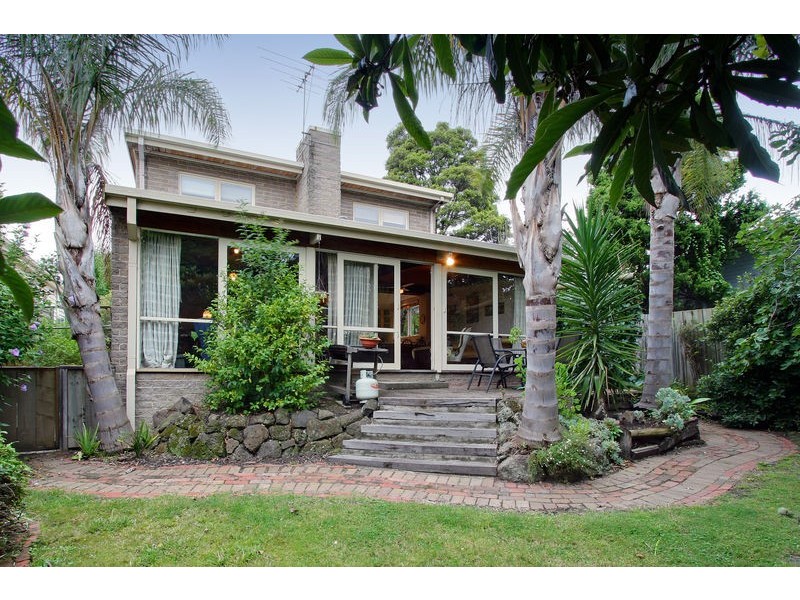 7 Scott Street, Canterbury VIC 3126