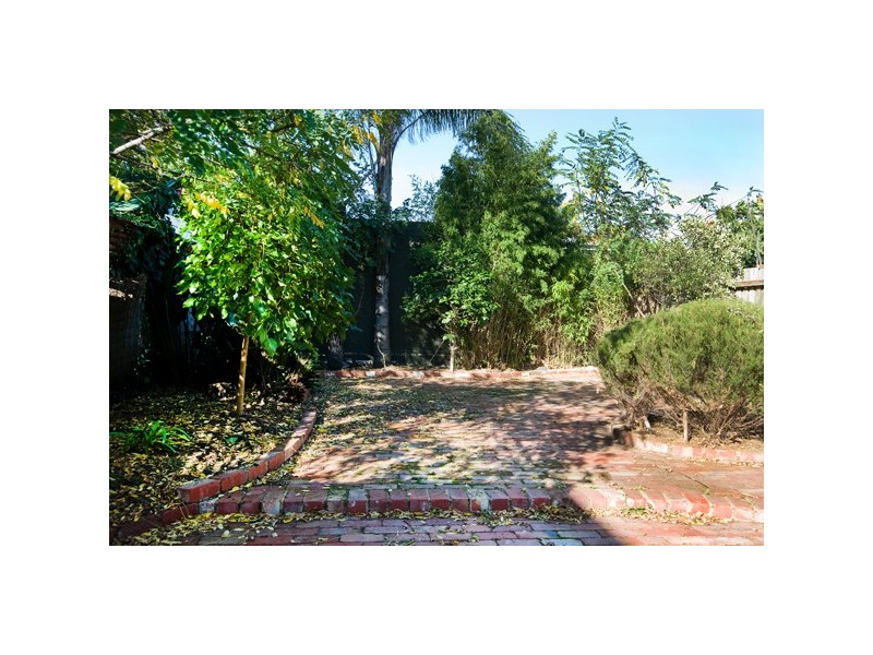 28 Fraser Street, Brunswick VIC 3056