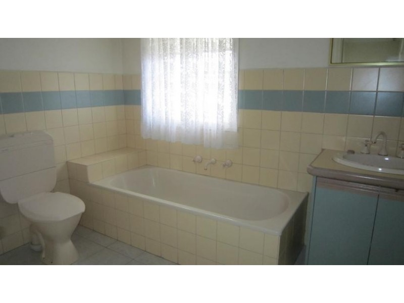 4/1472 Malvern Rd, Glen Iris VIC 3146