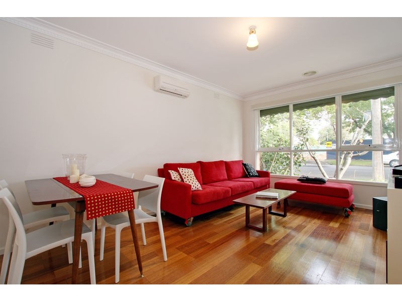 2/452 Camberwell Rd (entrance from Athelstan Rd), Camberwell VIC 3124