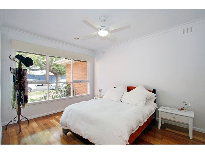 2/452 Camberwell Rd (entrance from Athelstan Rd), Camberwell VIC 3124