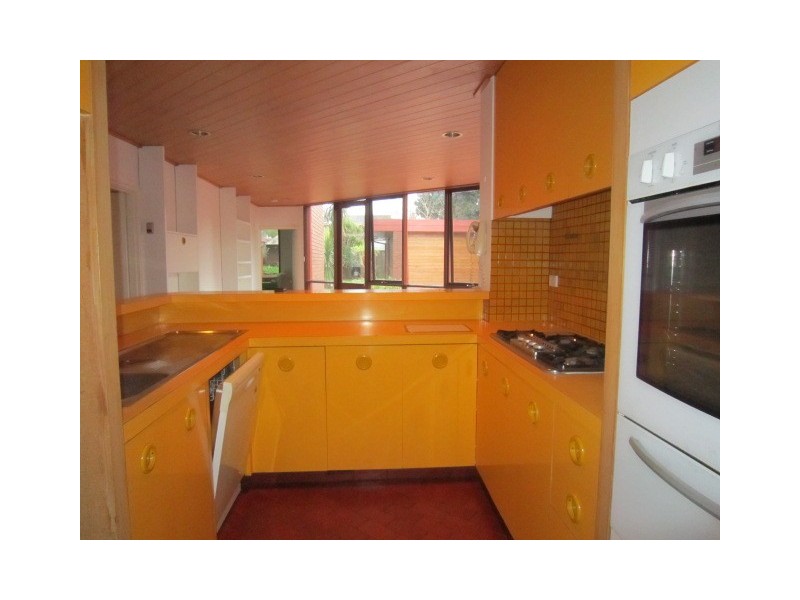 20 Johnston St, Ashburton VIC 3147