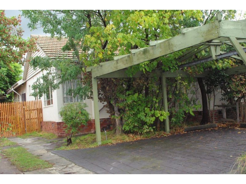 19 Meldan St, Burwood VIC 3125