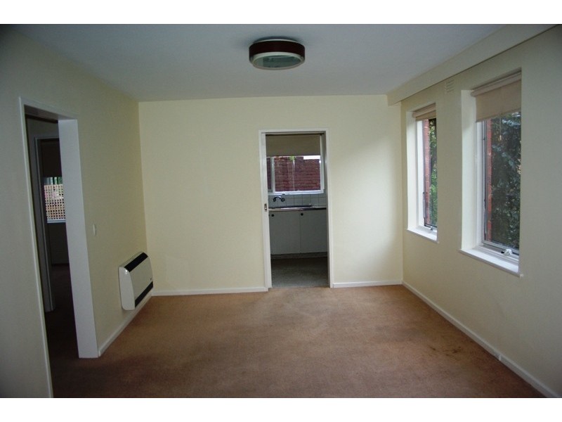 2/11 Stewart St, Hawthorn East VIC 3123