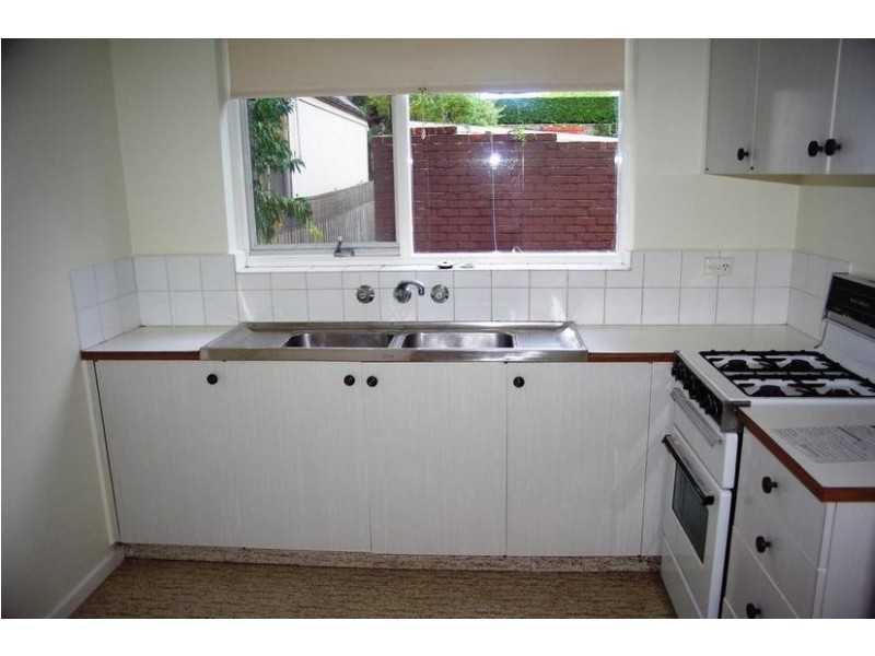 2/11 Stewart St, Hawthorn East VIC 3123