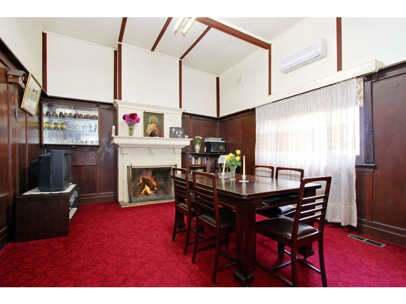 143 Fordham Ave, Camberwell VIC 3124
