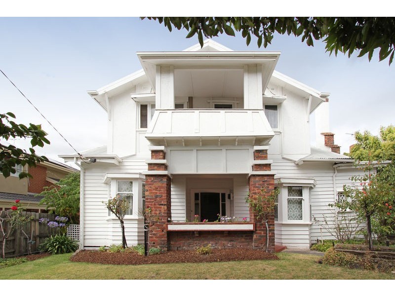 143 Fordham Ave, Camberwell VIC 3124