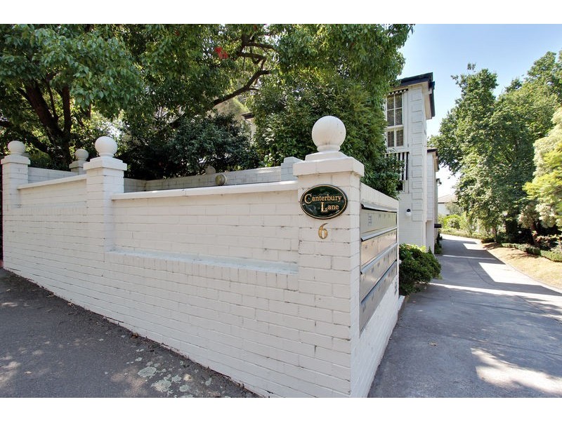 9/6 Balwyn Road, Canterbury VIC 3126
