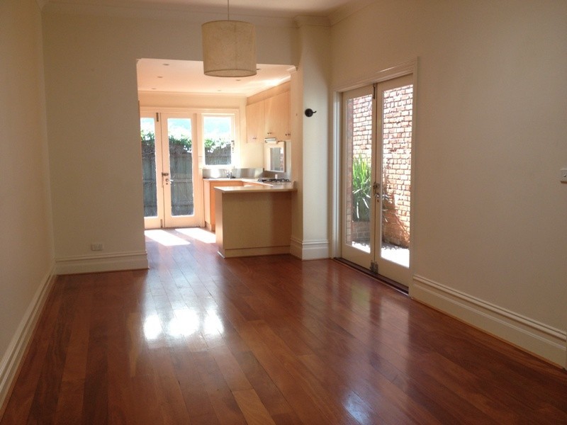 10 Abbotsford St, Abbotsford VIC 3067