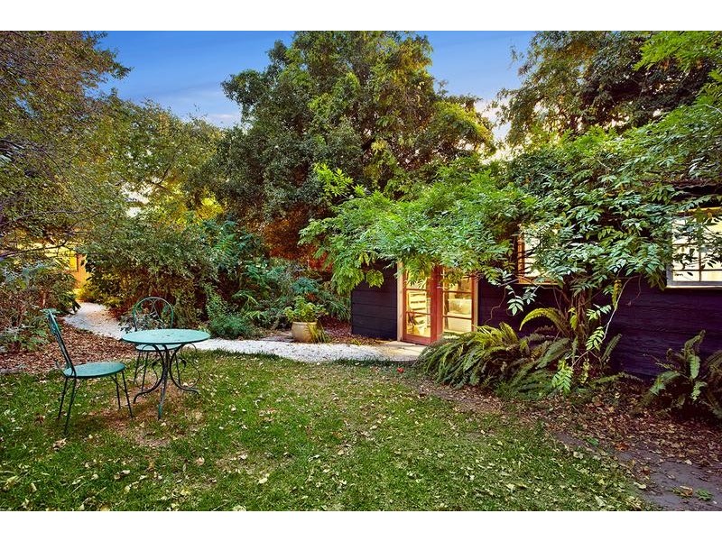 5 Remon Avenue, Camberwell VIC 3124