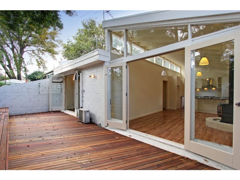 2/15 Elaroo Avenue, Camberwell VIC 3124