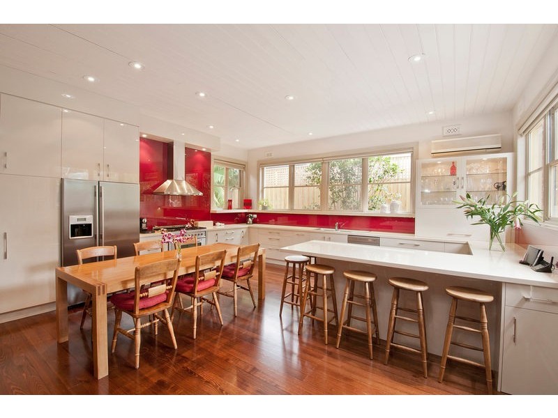 60 Wattle Valley Road, Canterbury VIC 3126