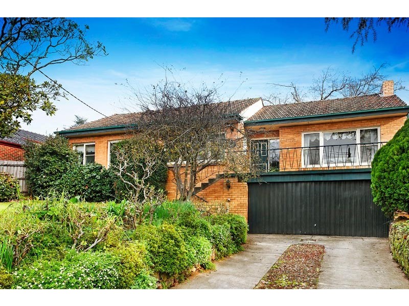 122 Hill Road, Balwyn North VIC 3104