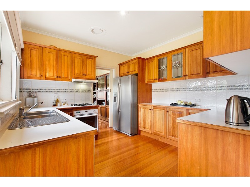 122 Hill Road, Balwyn North VIC 3104
