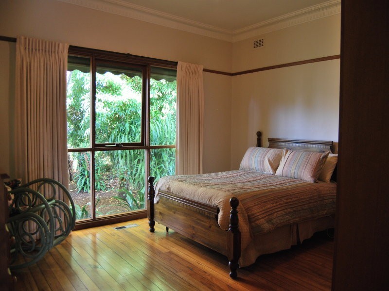 21 Tyrrell St, Mont Albert North VIC 3129