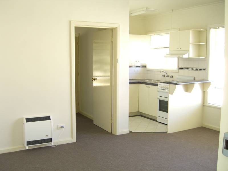 8/14 Oak Street, Hawthorn VIC 3122