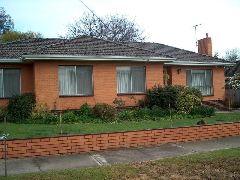 2A Thomas Street, Box Hill South VIC 3128