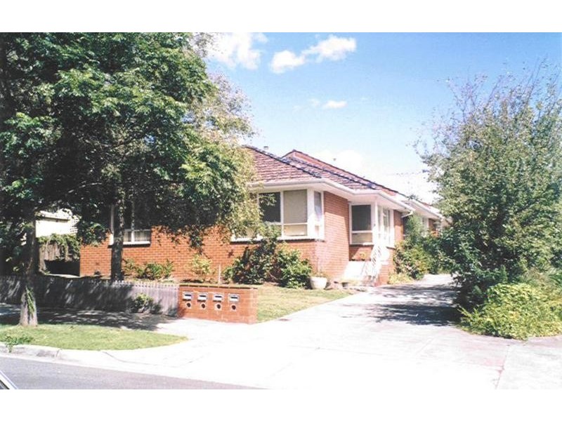 4/14 Essex Road, Surrey Hills VIC 3127