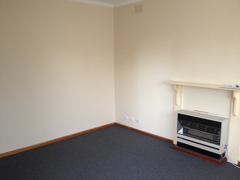 4/14 Essex Road, Surrey Hills VIC 3127