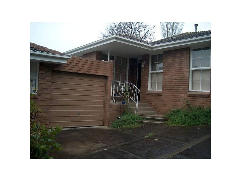 2/64 Essex Road, Surrey Hills VIC 3127