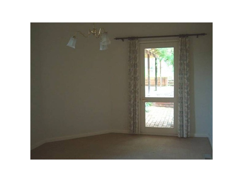 18 Thomas Street, Camberwell VIC 3124