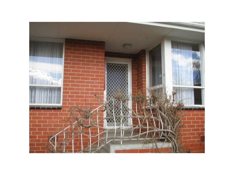 2/57 Hartwood Street, Kew East VIC 3102