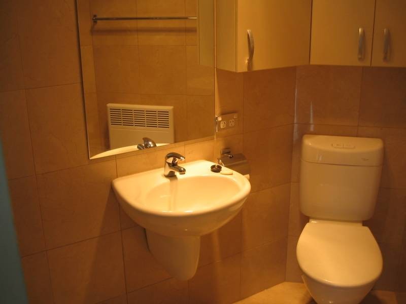 3/81 Marine Pde, Elwood VIC 3184