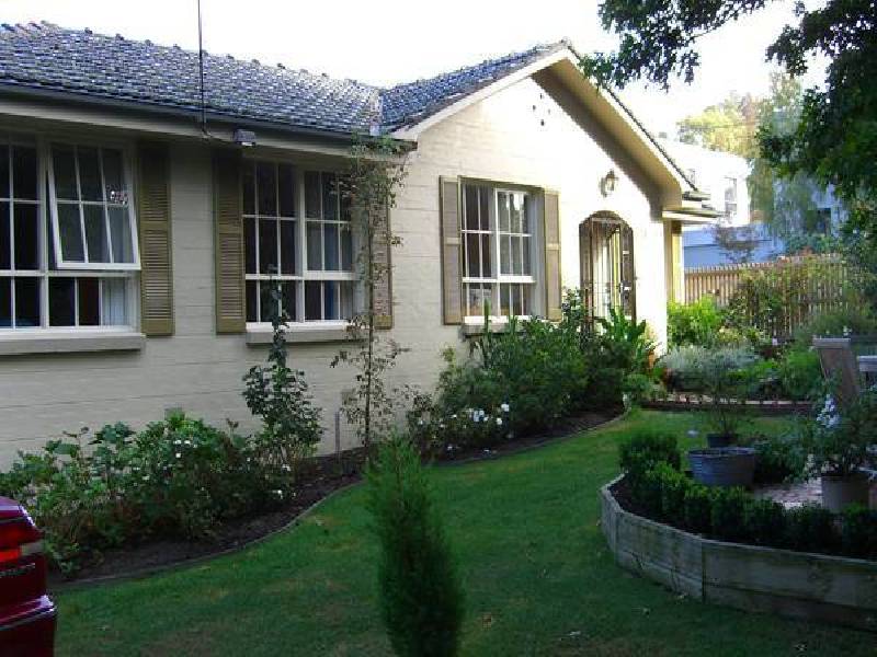 Glen Iris Road, Glen Iris VIC 3146