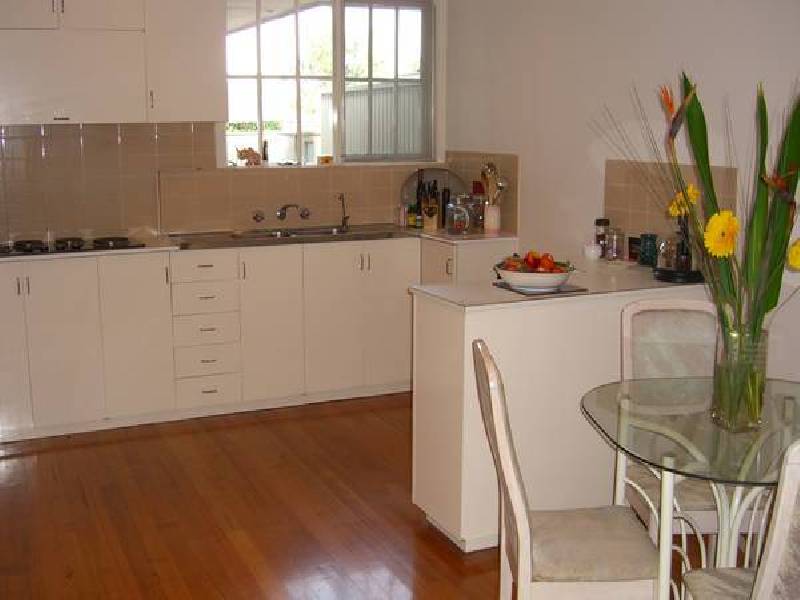 Glen Iris Road, Glen Iris VIC 3146