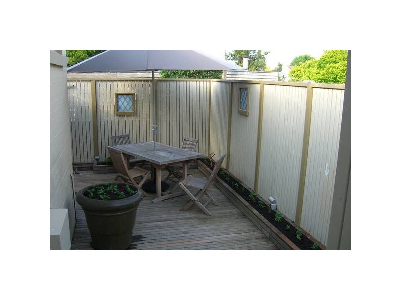 Glen Iris Road, Glen Iris VIC 3146