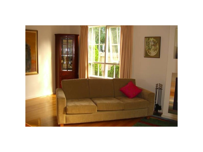 Glen Iris Road, Glen Iris VIC 3146