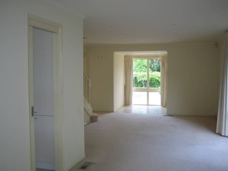 9 Hambledon Road, Hawthorn VIC 3122