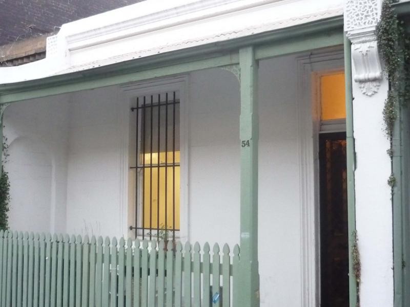 54 Dorrit Street, Carlton VIC 3053