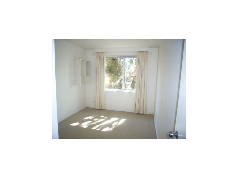 2/249 Burke Road, Glen Iris VIC 3146