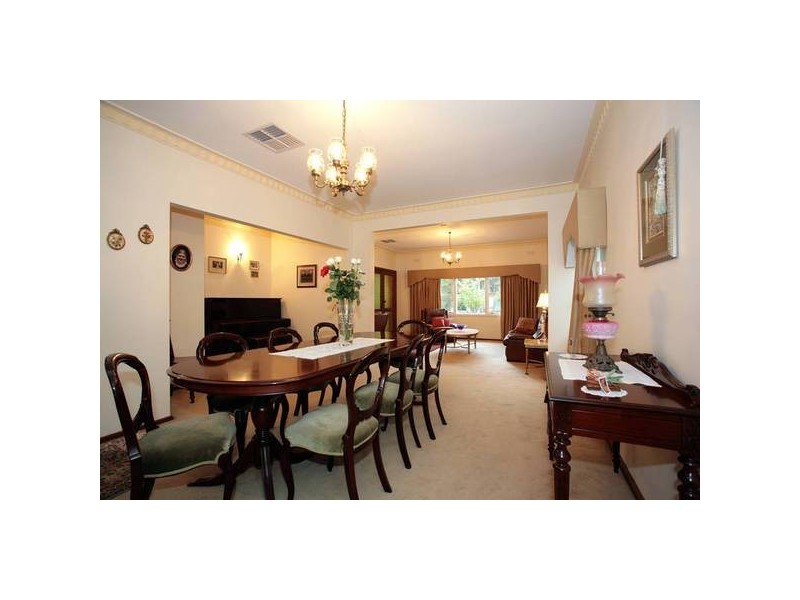 30 Somers Street, Burwood VIC 3125