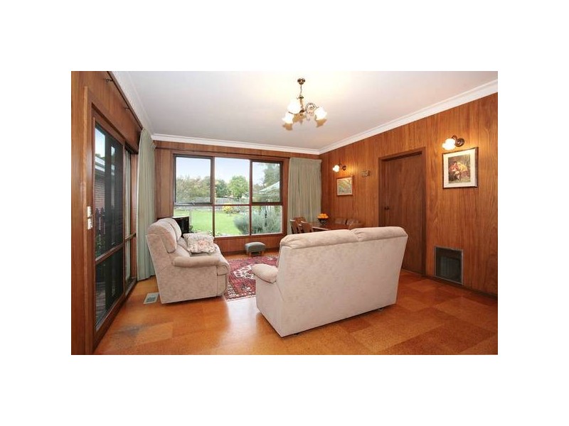 30 Somers Street, Burwood VIC 3125