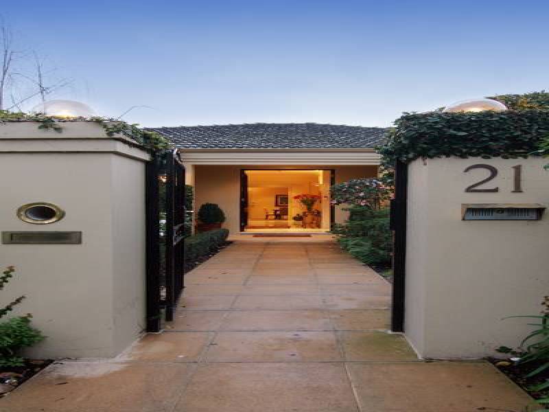 Alexandra Avenue, Canterbury VIC 3126