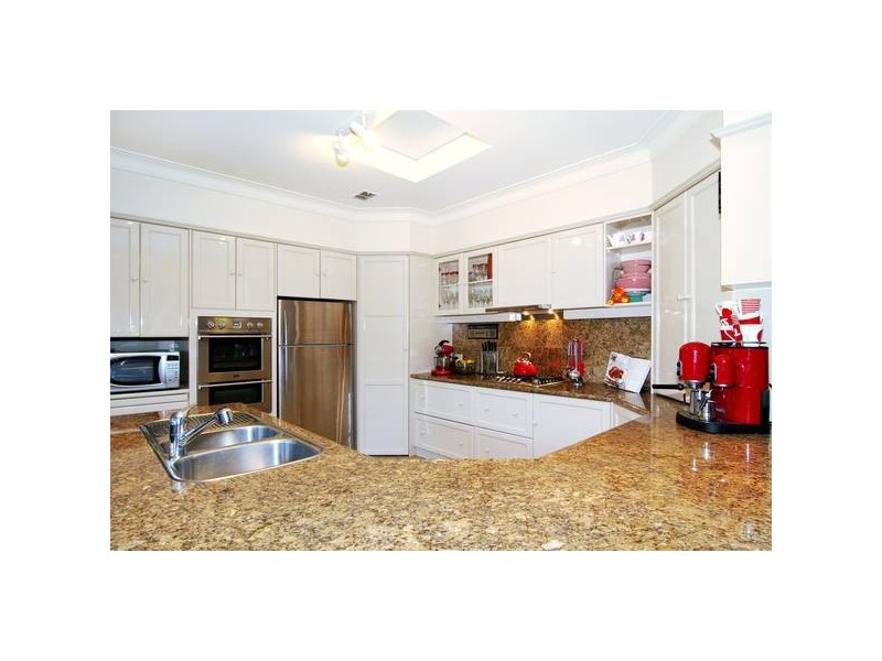 Alexandra Avenue, Canterbury VIC 3126