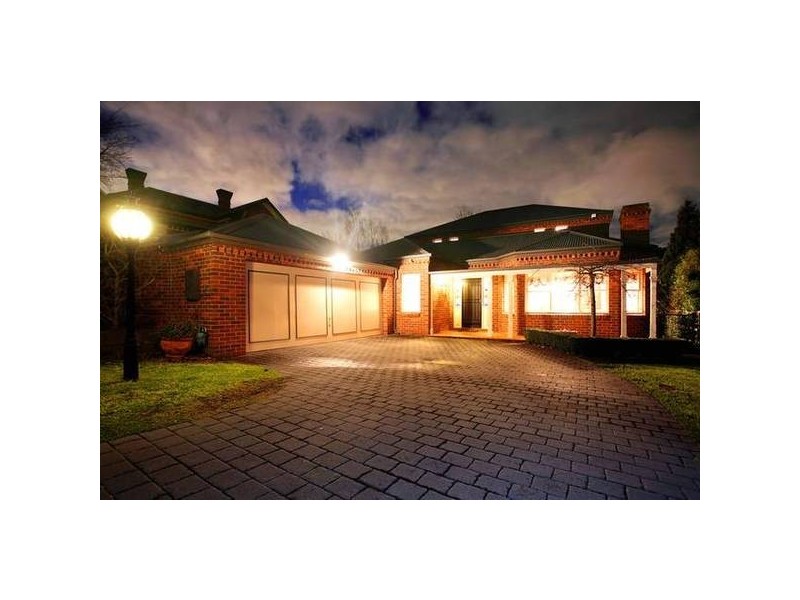 Crellin Grove, Camberwell VIC 3124