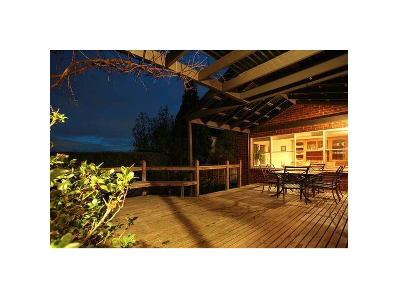 Crellin Grove, Camberwell VIC 3124