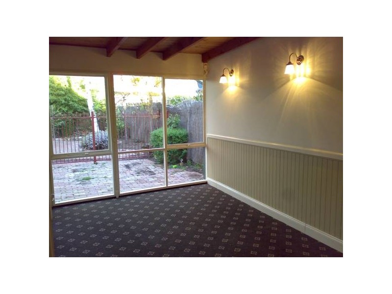 28 Fraser Street, Brunswick VIC 3056