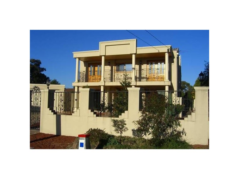 29 Old Eastern Court, Oakleigh VIC 3166