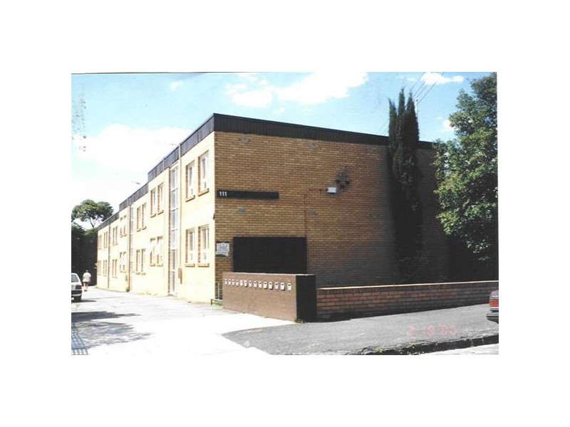 2/111 Victoria Road, Hawthorn East VIC 3123