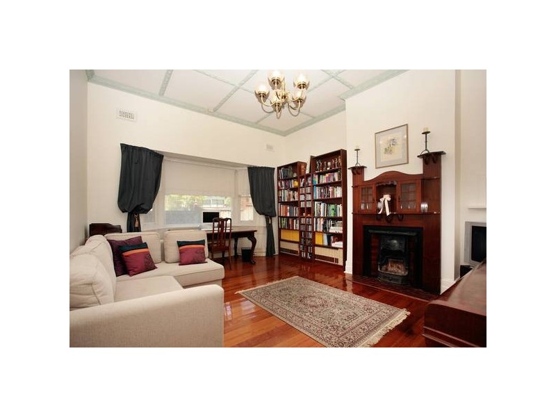 242 Canterbury Road, Canterbury VIC 3126