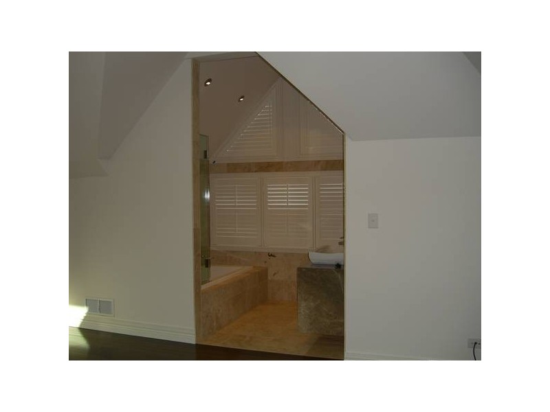 2/62 Teddington Road, Hampton VIC 3188
